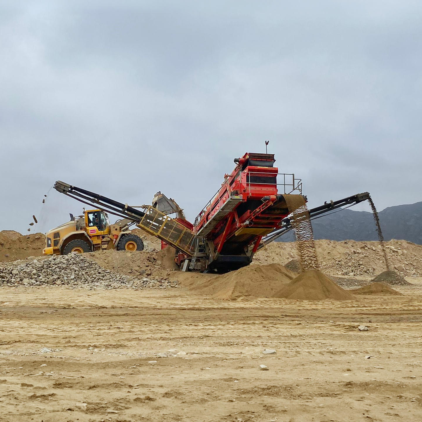 SERVICIO DE PRODUCCIÓN DE MATERIAL GRANULAR 2C HASTA 5%